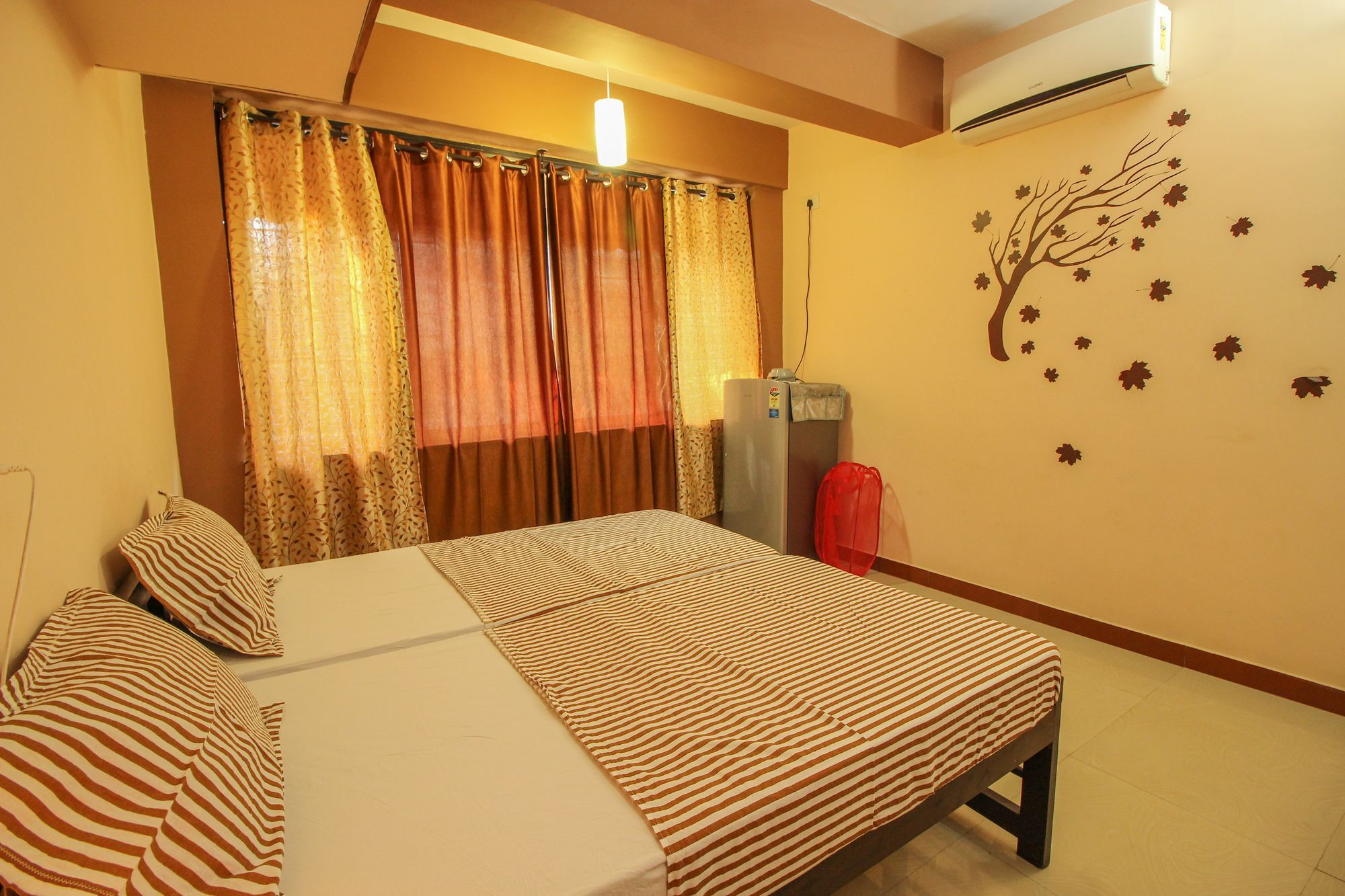 Oyo 9876 Home Luxurious 5Bhk Porvorim Exterior photo